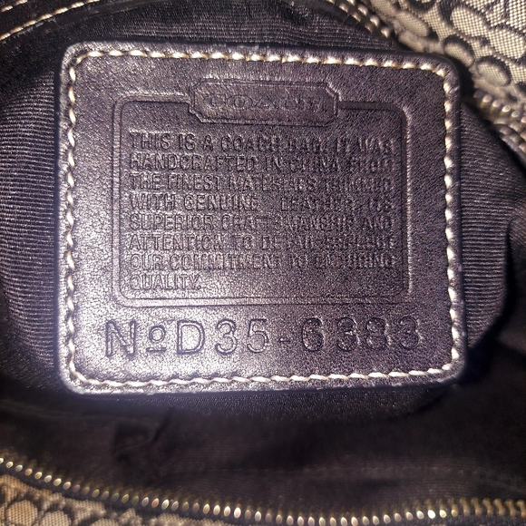 Coach tote - Picture 2 of 2